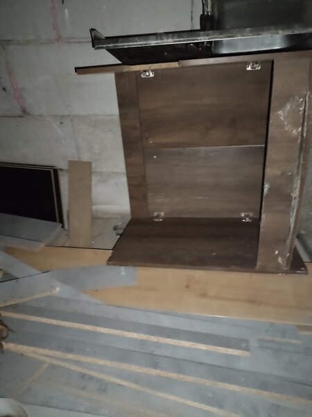 Vitrine expunere, masca chiuveta cu chiuveta